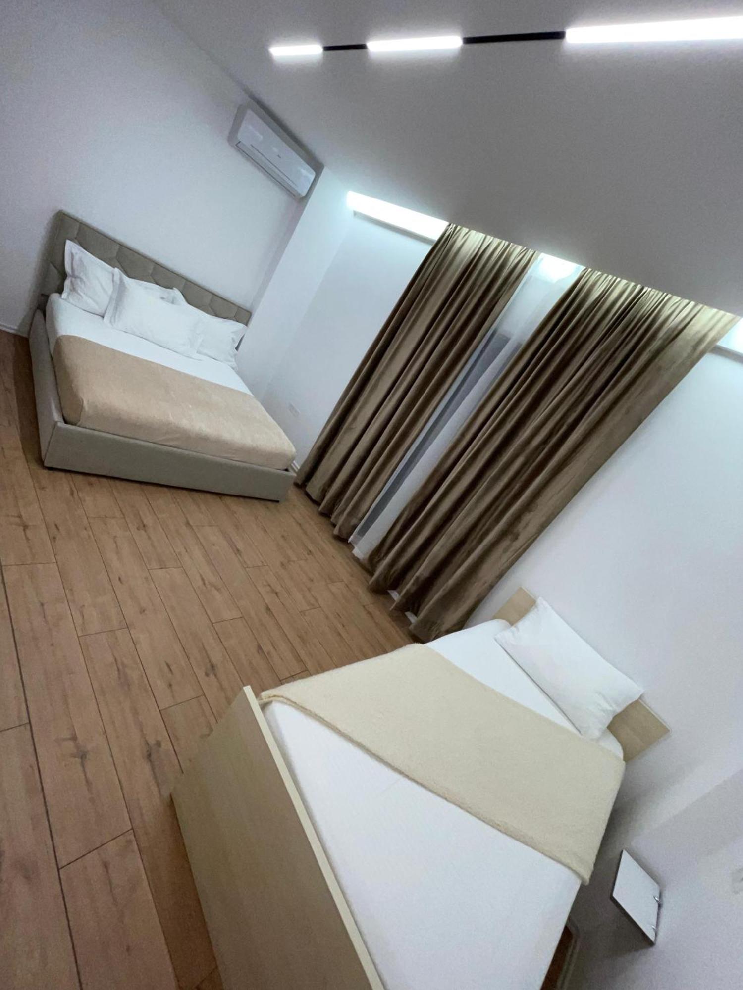Appartement Enea 2 *